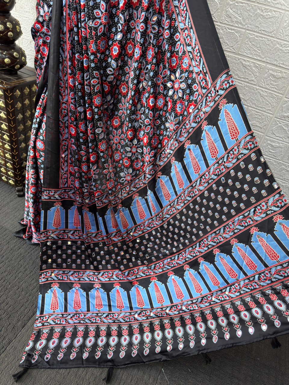 Black Japan Satin Silk Mirror Work Latkan Saree for Women