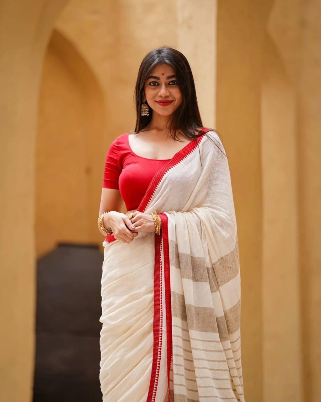 Off White Linen Cotton Contrast Border Saree