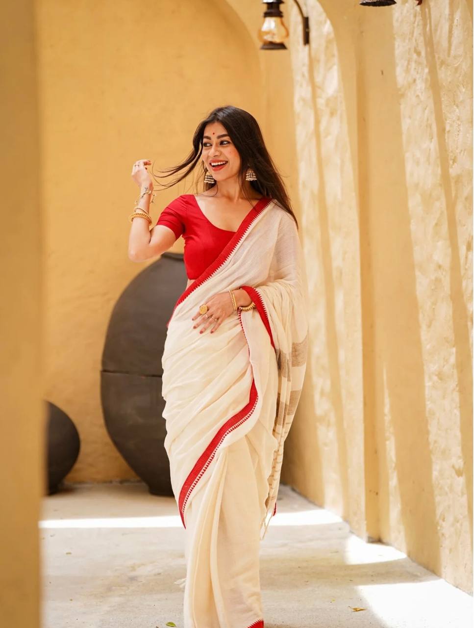 Off White Linen Cotton Contrast Border Saree