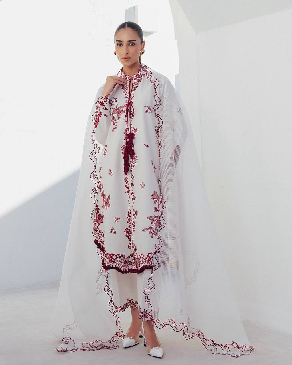 White Roman Silk Embroidered Salwar Kameez with Cut Work Organza Dupatta